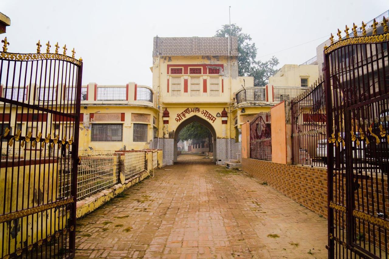 Shree Krishna Bhakti Ashram Hotel Vrindāvan Eksteriør billede