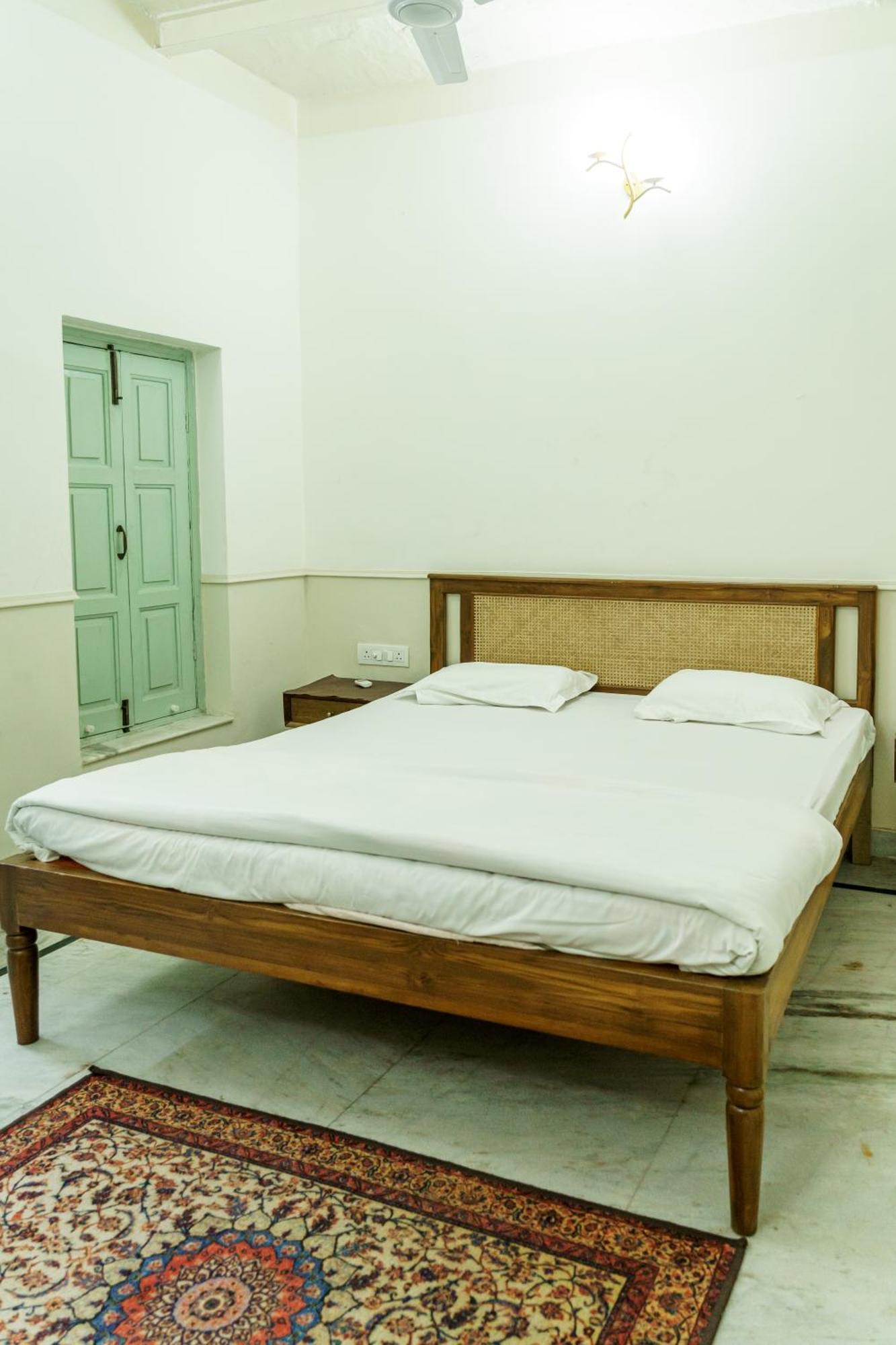 Shree Krishna Bhakti Ashram Hotel Vrindāvan Eksteriør billede