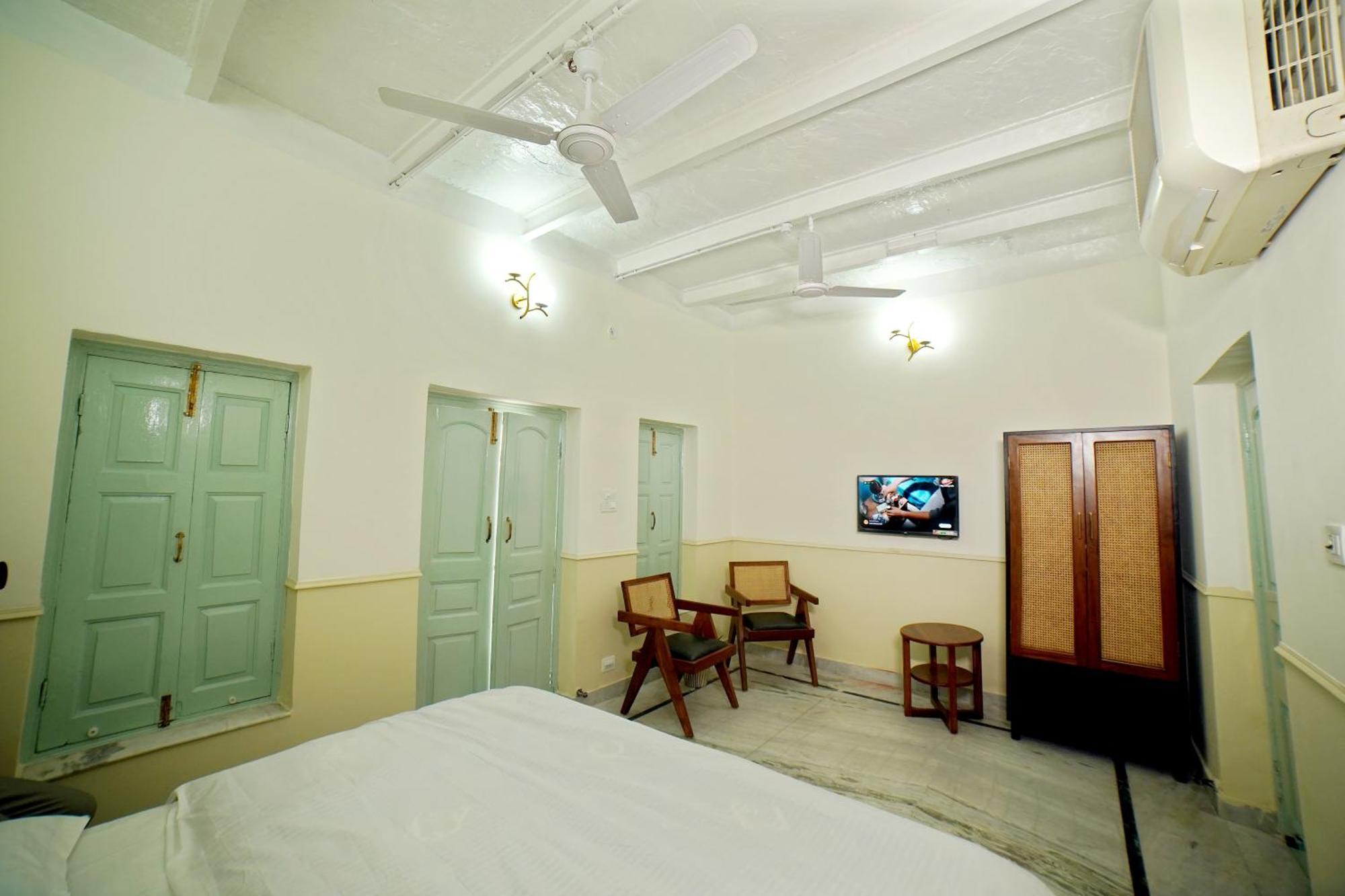 Shree Krishna Bhakti Ashram Hotel Vrindāvan Eksteriør billede